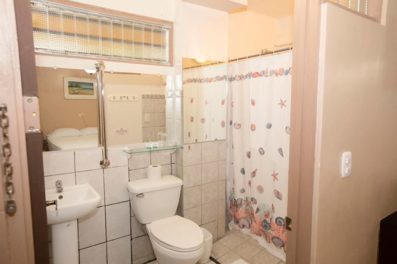 Hotel Laura'S House Коко Экстерьер фото